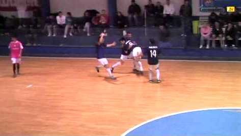 Futsal_Riki Torrez_radosť